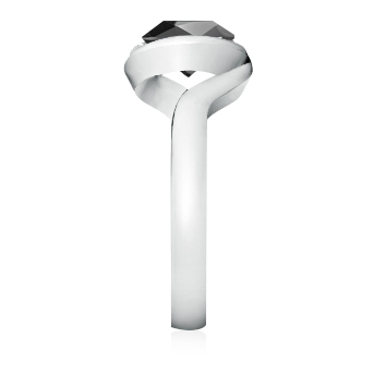 https://goldiam.co.il/sites/default/files/1935648-20S_whitegold_blackdiamond.jpg