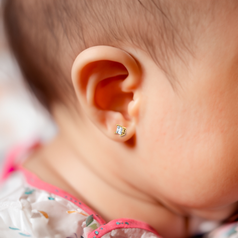 https://goldiam.co.il/sites/default/files/2227756_ear_baby.jpg