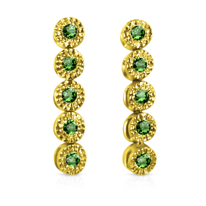 https://goldiam.co.il/sites/default/files/9454e%283%29._yellowgold_emerald.jpg