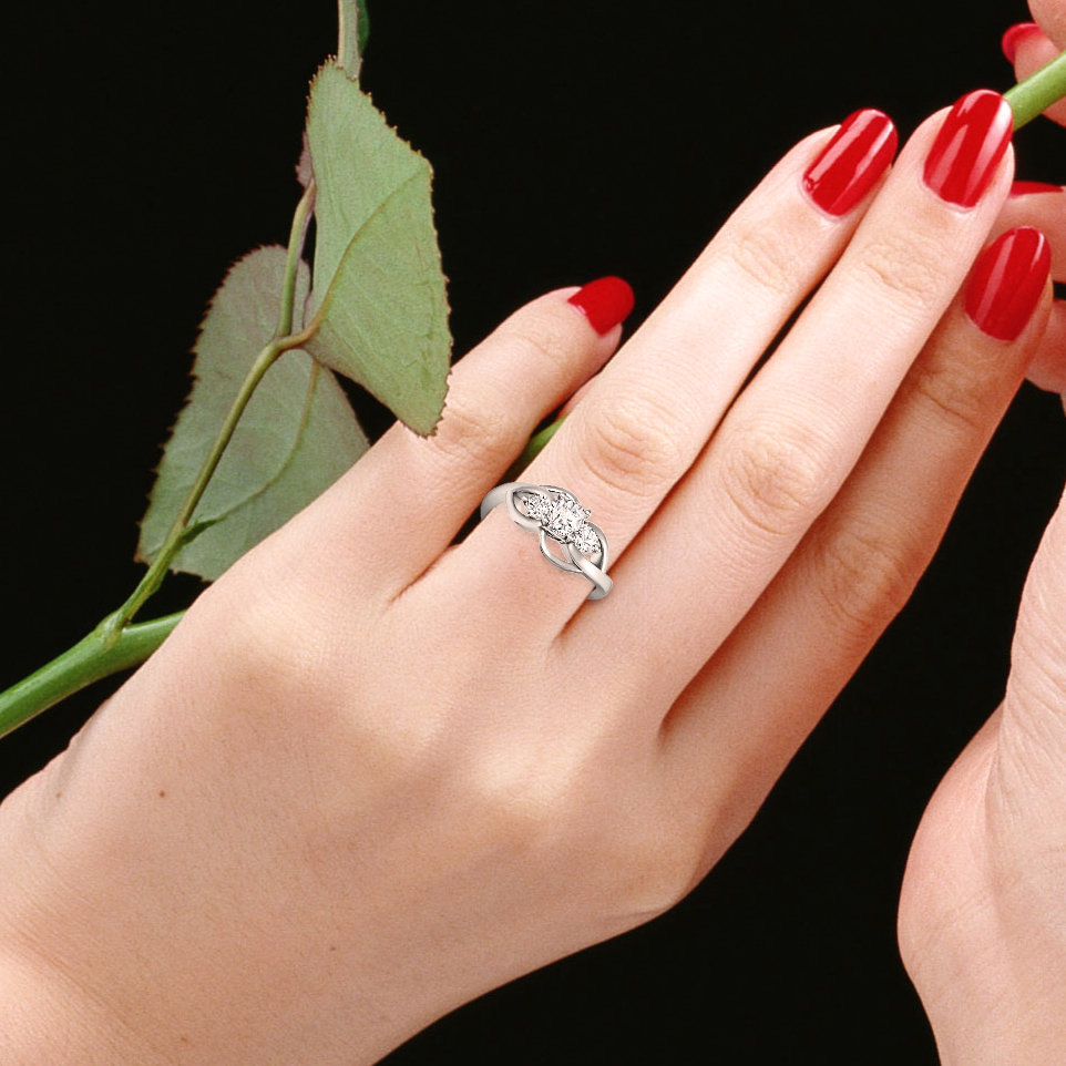 https://goldiam.co.il/sites/default/files/D41084-1_T_ringfinger2.jpg