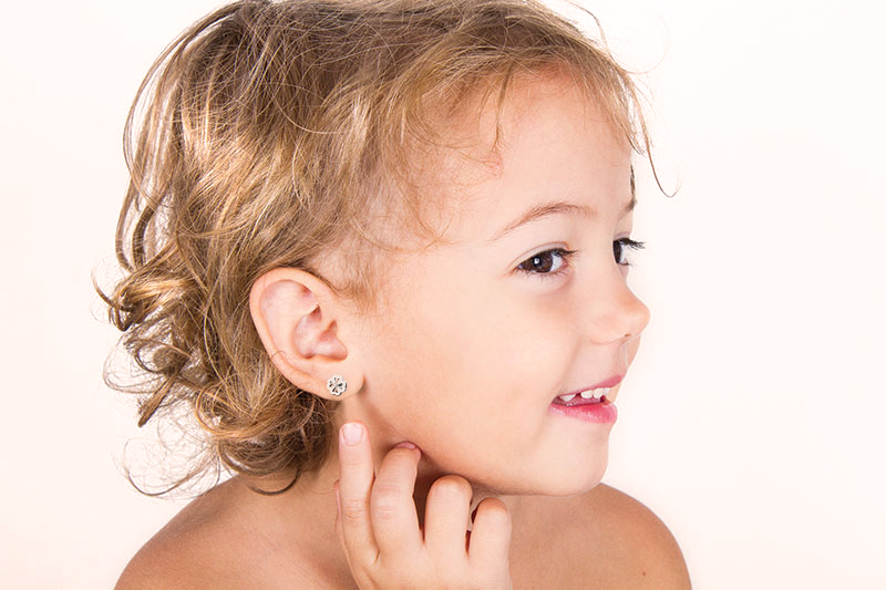 https://goldiam.co.il/sites/default/files/E43451-3_A_ear_girl.jpg