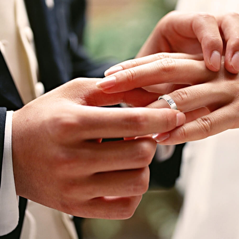 https://goldiam.co.il/sites/default/files/W52380-2_wedding4.jpg
