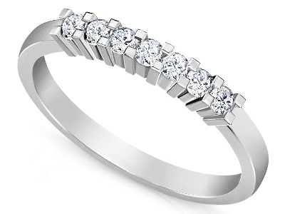 טבעות יהלומים אופנתיות